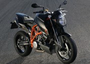 KTM 990 Super Duke KTM 990 Super Duke